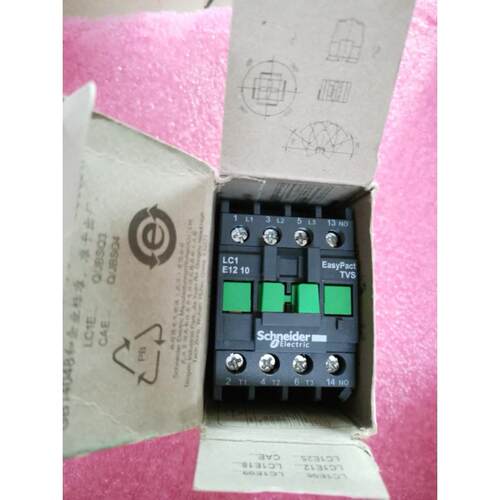 议价交流接触器 LC1E1210M5N