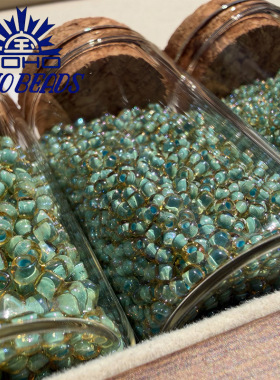 日本进口TOHO东宝952茶绿染芯玻璃米珠1.5/2/3mm 手工diy串珠散珠