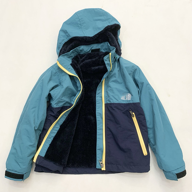 2025秋冬新款男女童儿童中大童纯色连帽防风防水加绒冲锋衣外套