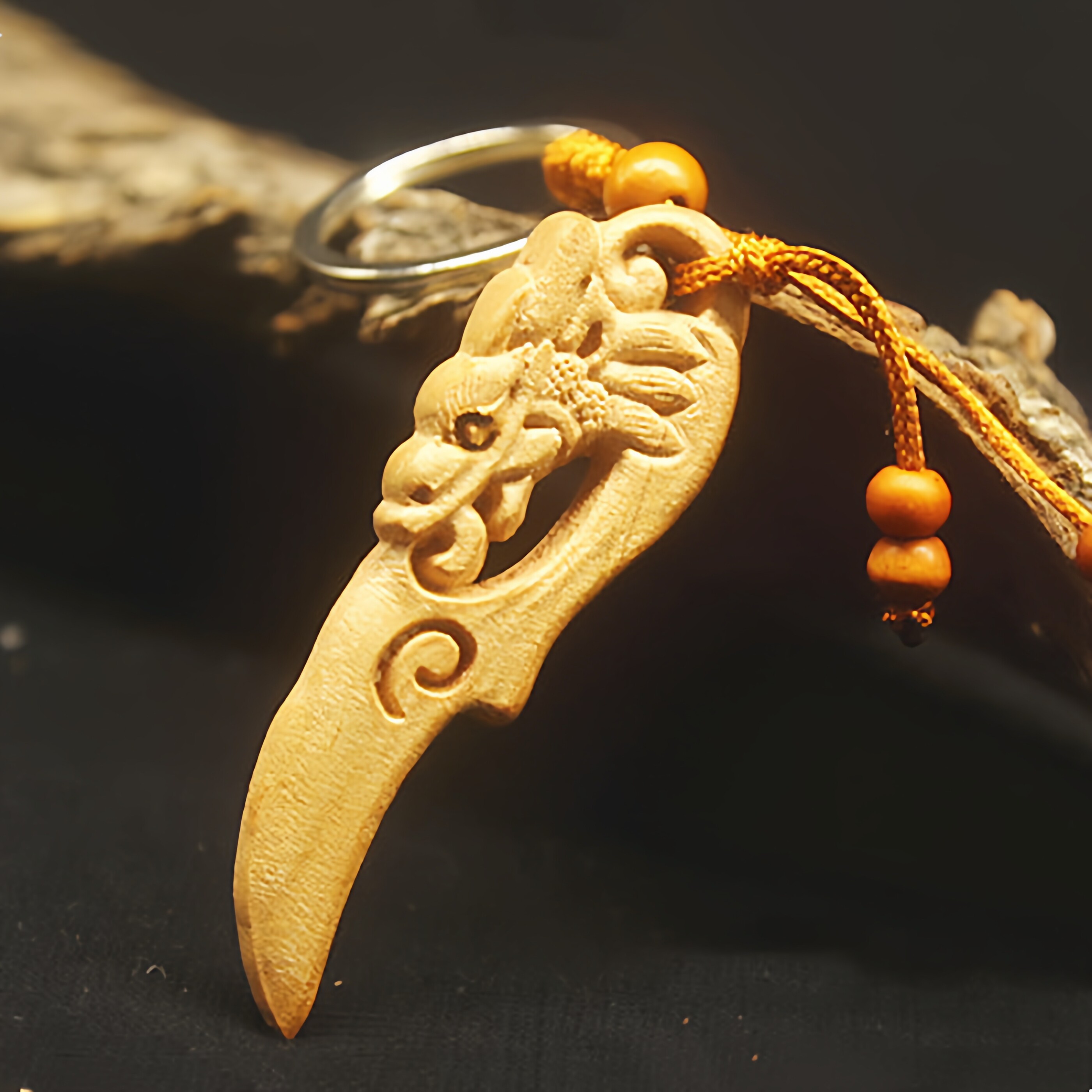 桃木龙头刀钥匙扣挂件原木青龙刀吊坠男女平安压惊好运护身包挂饰