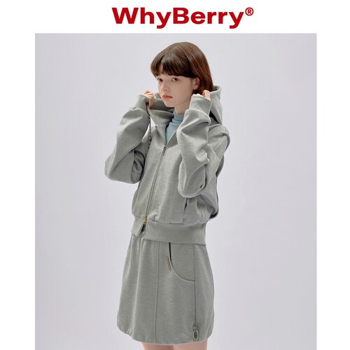 WhyBerry 23AW“城市有氧”短款连帽长袖卫衣宽松休闲外套上衣女
