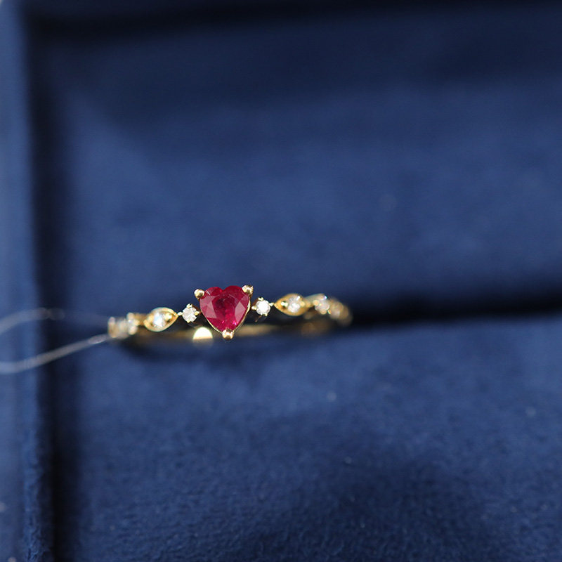 年货彩宝 18k金爱心红宝石戒指 直播专拍不退改