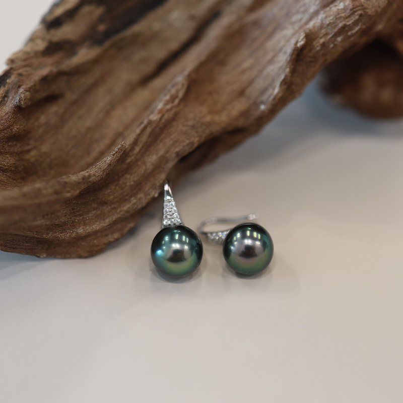 年货节 s925银海水大溪地孔雀绿半镶高跟鞋耳钩 直播专拍不退改,珠宝/钻石/翡翠,耳饰,淘宝优惠券,粉丝福利购,淘宝优惠卷