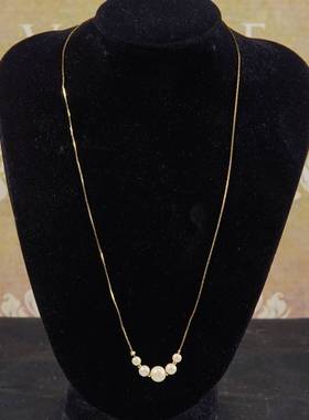 Trifari镀金珍珠款项吊坠项链