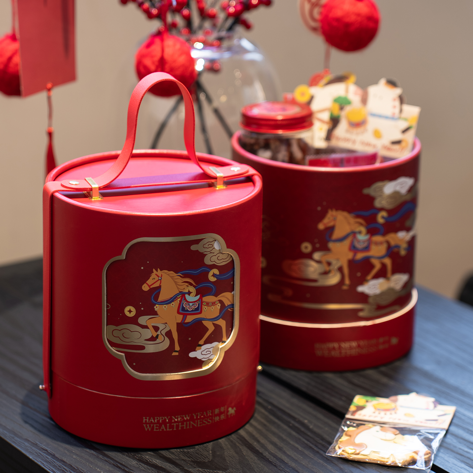 2026新年抱抱桶马年礼盒包装盒饼干雪花酥烘焙礼品盒年货空盒子,厨房/烹饪用具,点心包装盒/包装袋,淘宝优惠券,粉丝福利购,淘宝优惠卷