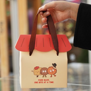 2025小房子包装手提盒子烘焙曲奇饼干糖果盒雪花酥牛轧糖玛德琳盒