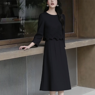 2026春魅M系列 衣佳人折扣女装 圆领 蕾丝拼接 假2件套连衣裙3605