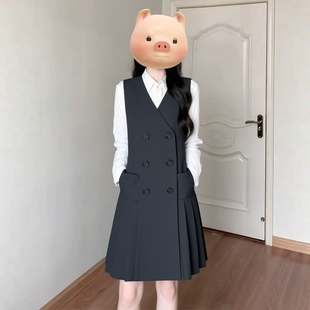 百褶裙摆马甲裙连衣裙 V字领 2009 衣佳人折扣女装 2025冬飘P系列