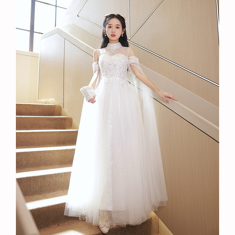 法式白色艺考晚礼服女2026新款主持人轻奢仙气小众古风演出合唱服