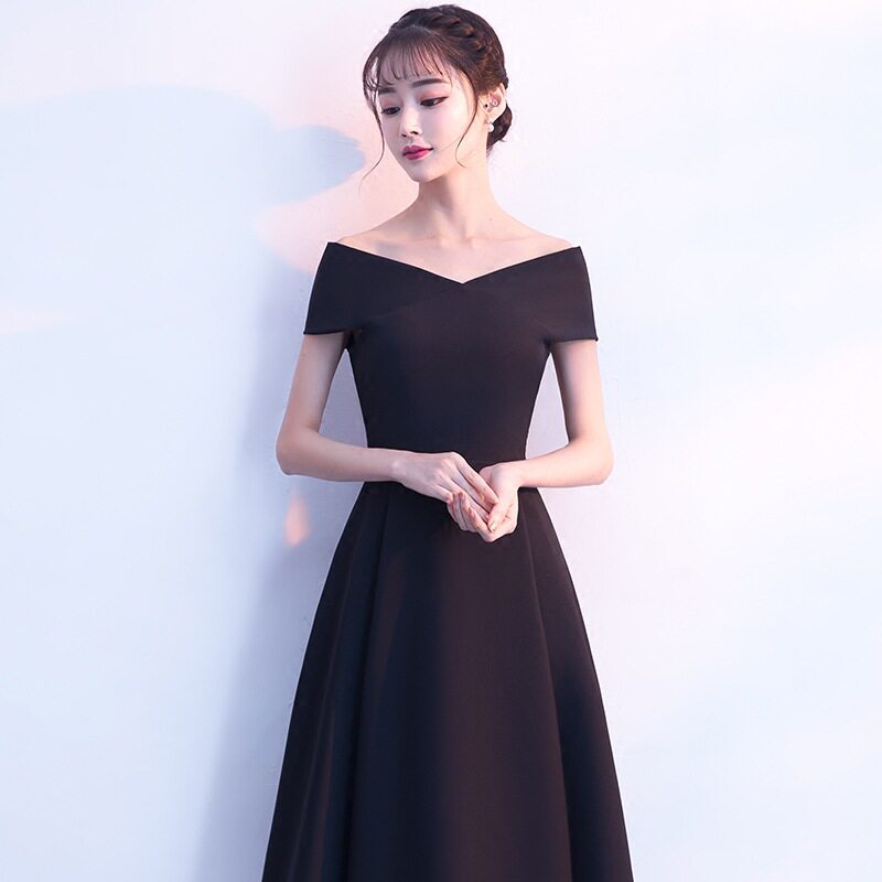 晚礼服女2026新款黑色宴会一字肩洋装小礼服裙聚会派对显瘦中长款