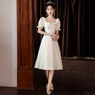 晚礼服轻奢小众2026秋冬领证白色礼服学生毕业女生公主裙成人礼服