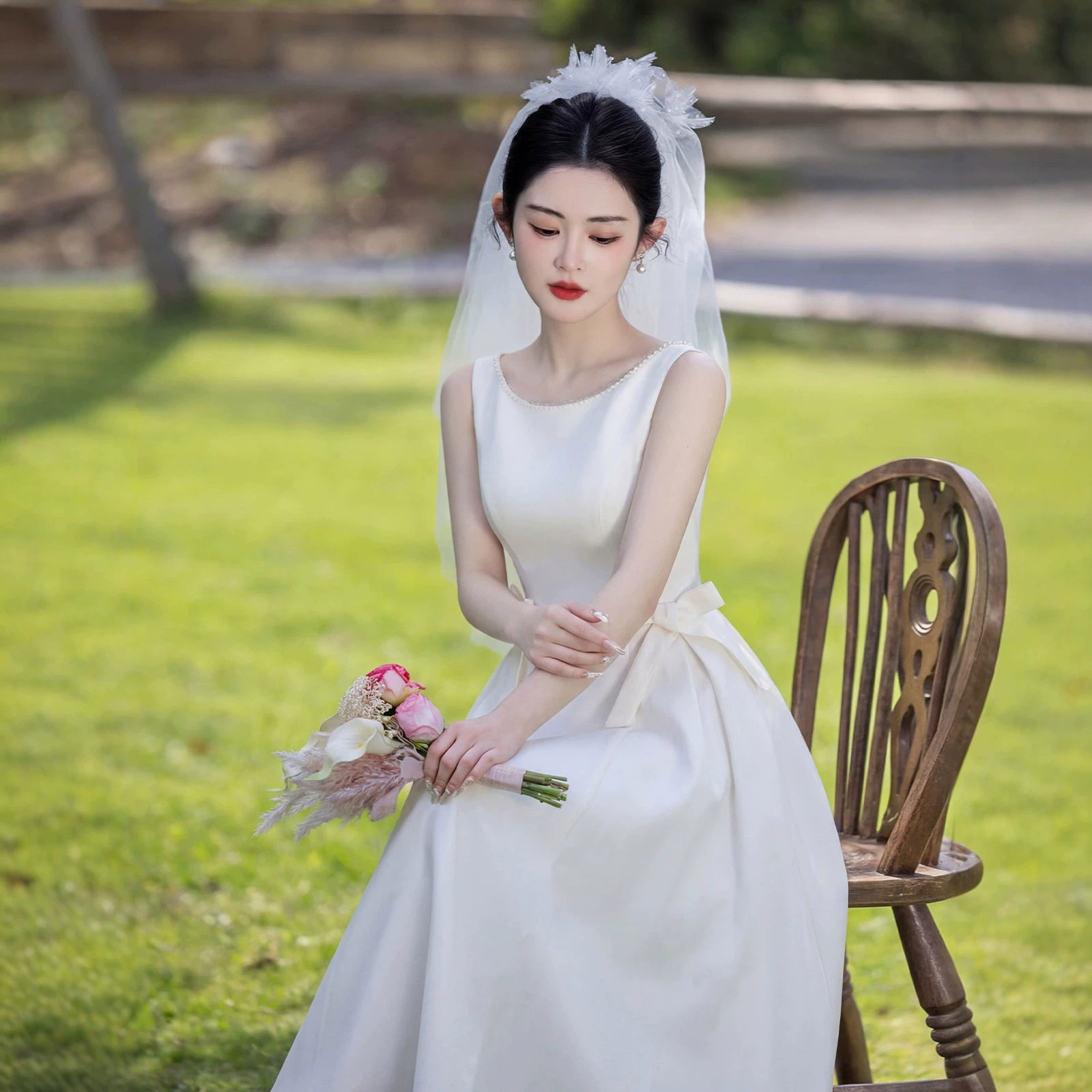 订婚晚礼服裙女2026新款成人礼简约绝美领证登记小白裙小众连衣裙