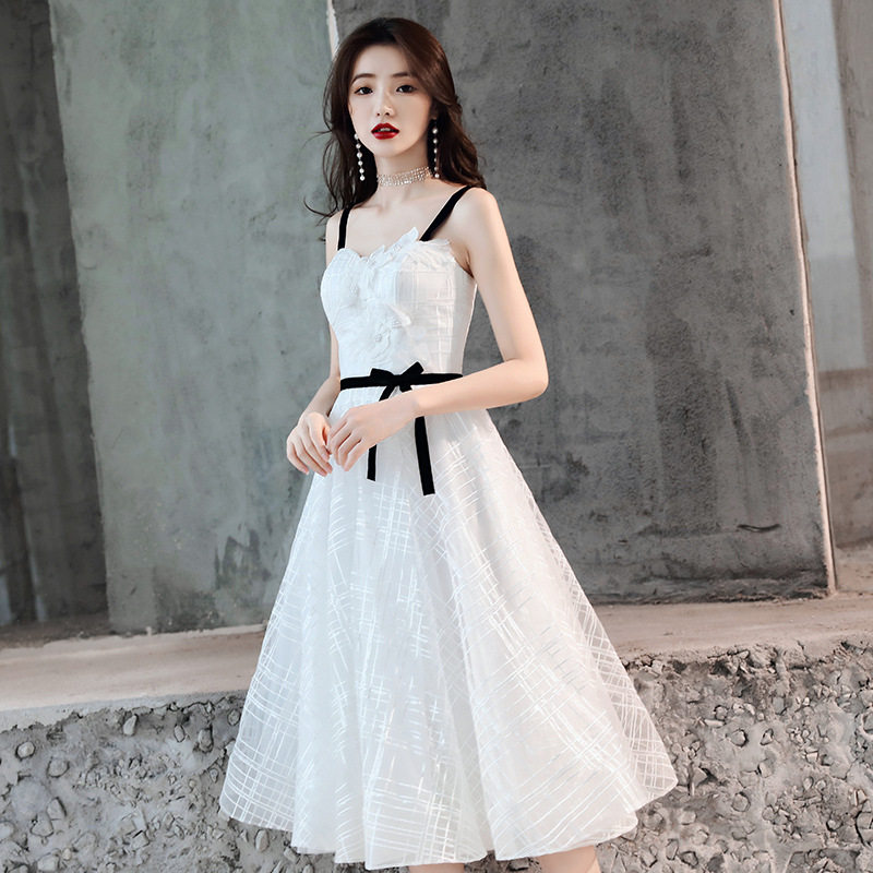 白色吊带晚礼服女2026新款聚会宴会生日派对洋装小礼服名媛显瘦款