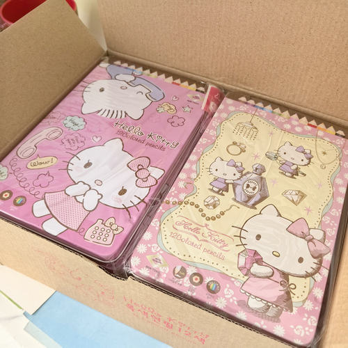彩色铅笔Kitty12色精美铁盒彩铅
