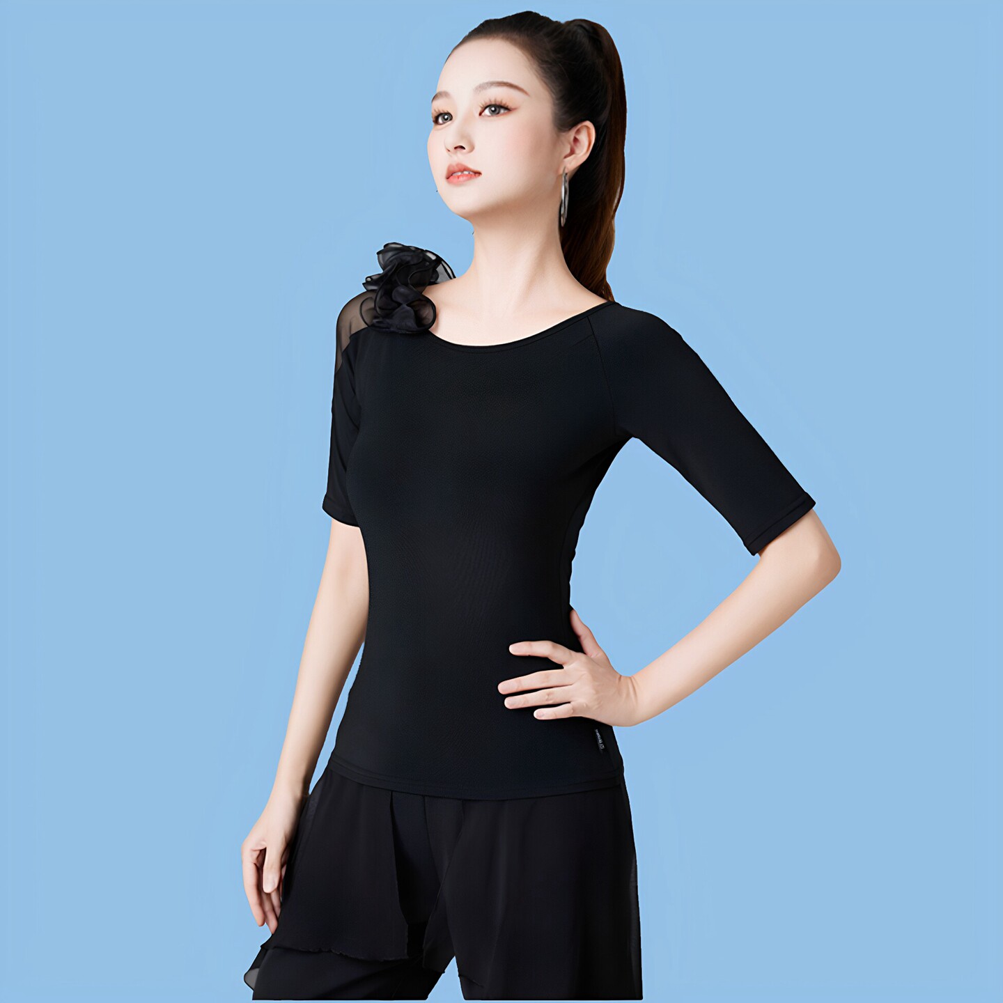 拉丁广场舞上衣中袖立体花跳舞服