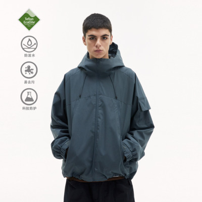 Vavu防泼水抽绳连帽外套