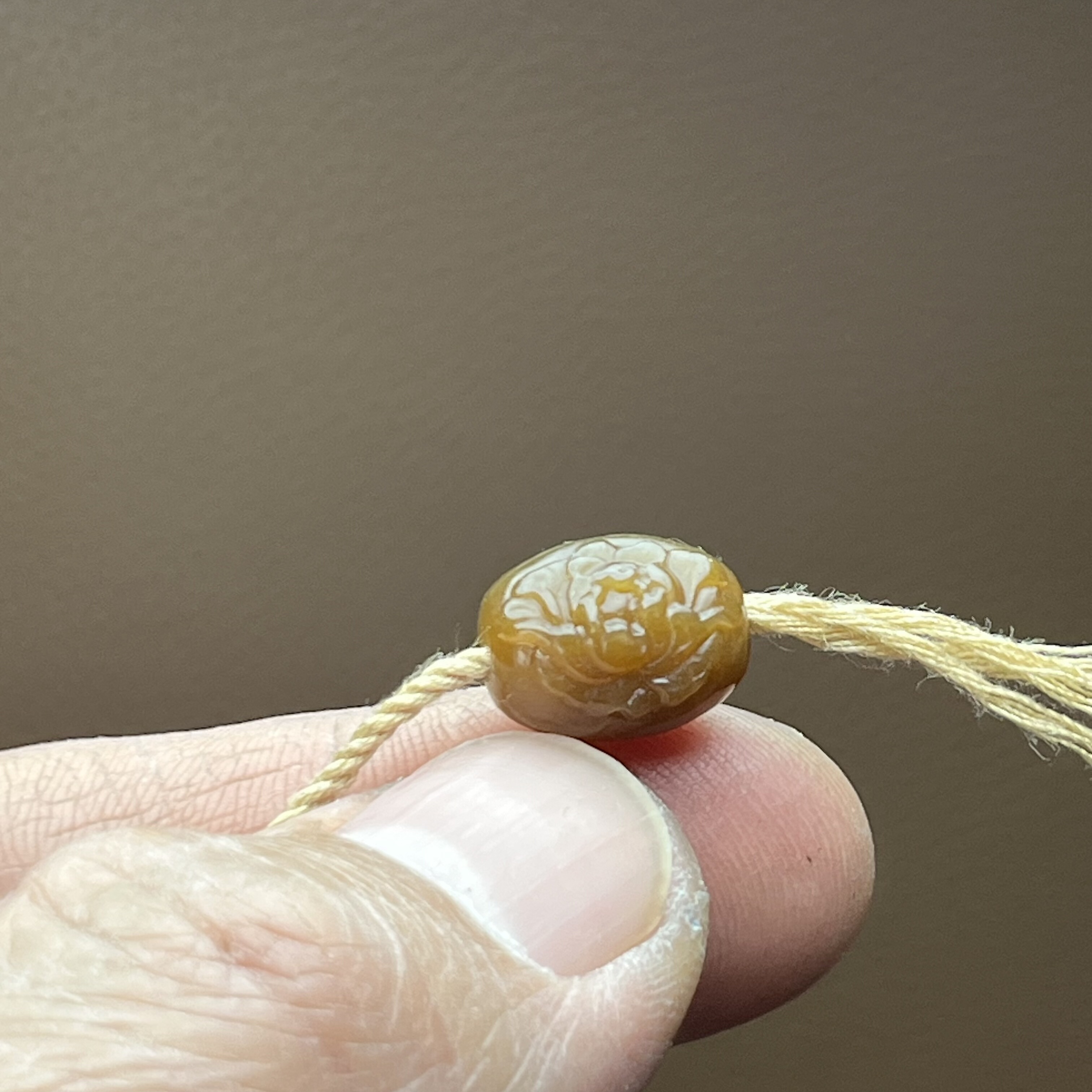 天然和田玉牡丹花桶珠单珠花开富贵且末糖散珠文玩国风diy配饰件,饰品/流行首饰/时尚饰品新,其他DIY饰品配件,淘宝优惠券,粉丝福利购,淘宝优惠卷