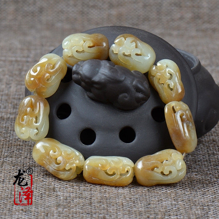 天然玉石岫岩玉雕黄白老玉红糖彩玉石雕刻白菜手链 百财23*17*11