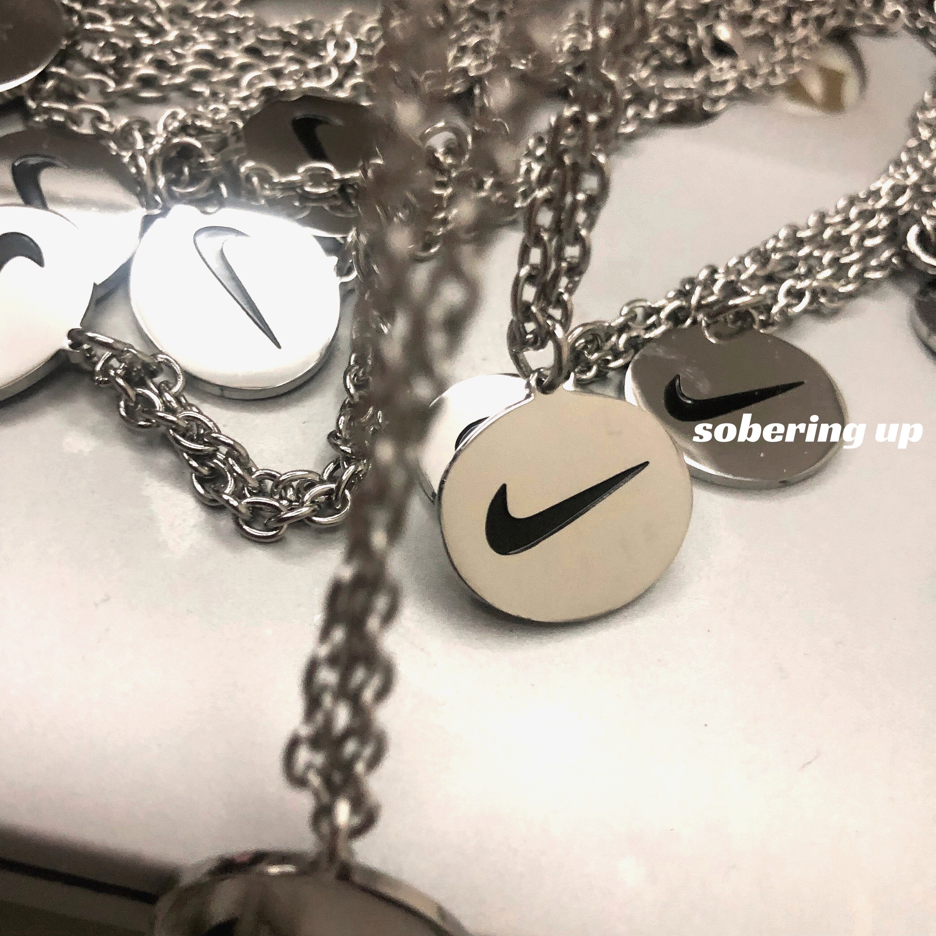 [sobering up]独家定制勾勾项链恶搞大牌logo潮流ins同款土酷嘻哈在类目 饰品/流行首饰/时尚饰品新, 项链中 - 来自Buy2taobao.com提供专业的淘宝代购服务