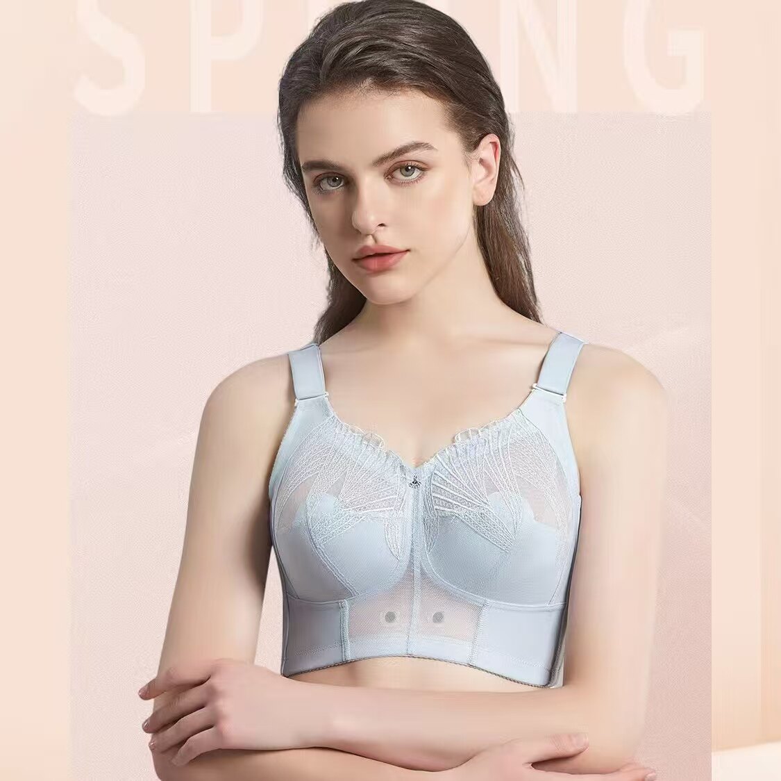 大胸裸立挺超薄无钢圈文胸