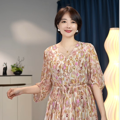 10307真丝桑蚕丝连衣裙度假显瘦时尚