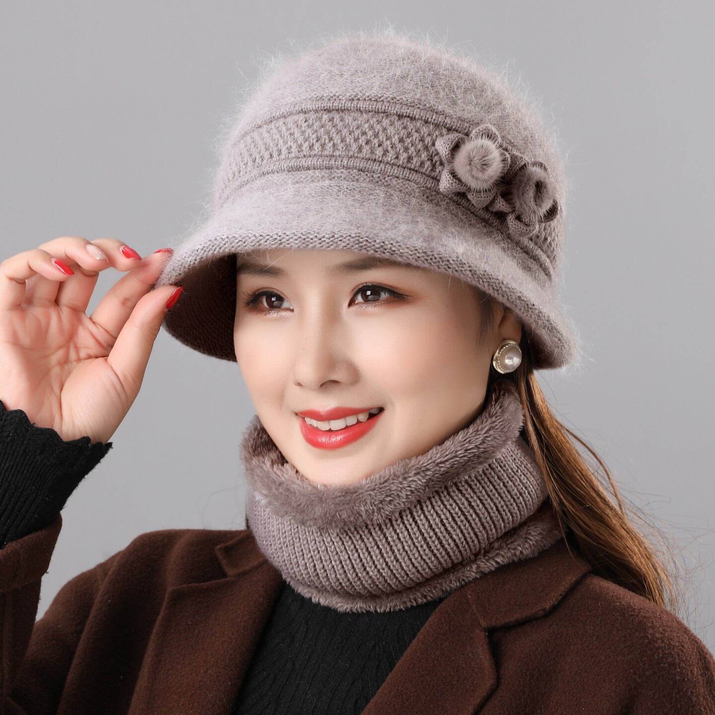秋冬季保暖兔毛帽中老年人妈妈帽子女士围脖两件套老太太冬天盆帽