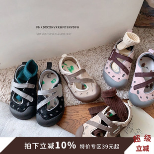 韩版儿童凉鞋2026春夏女童单鞋镂空透气男童运动鞋轻便防滑童鞋潮