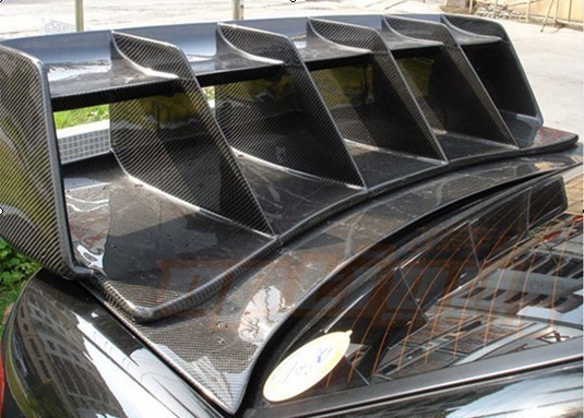 适用于斯巴鲁翼豹8-9碳纤维尾翼