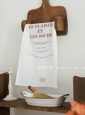 枝悟 南法红色英文餐巾布 节日氛围感墙面装饰布 ins美食拍照道具