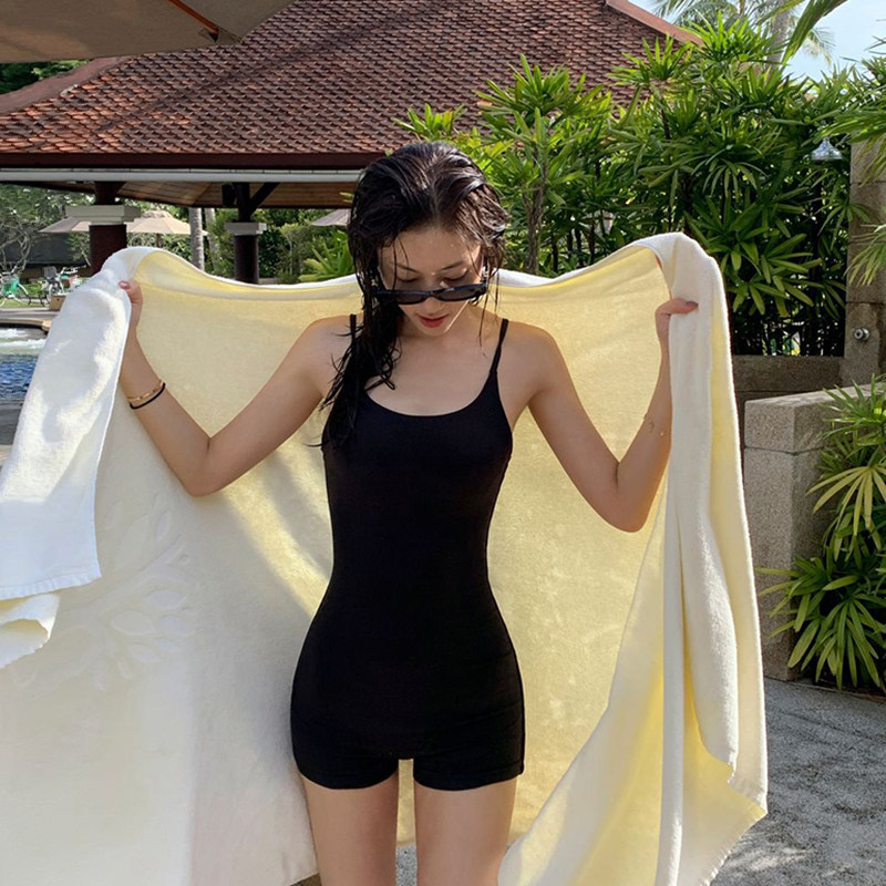 泳衣女纯欲2026新款高级感女款平角连体大露背网红风显瘦游泳衣女