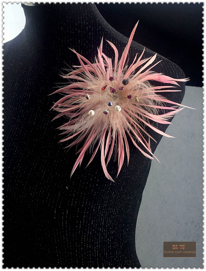 欧美胸针女夸张花朵胸花主持司仪胸花个性羽毛胸花日韩胸针饰品