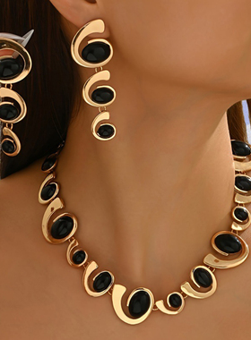 几何形吊坠项链耳钉套装个性潮流