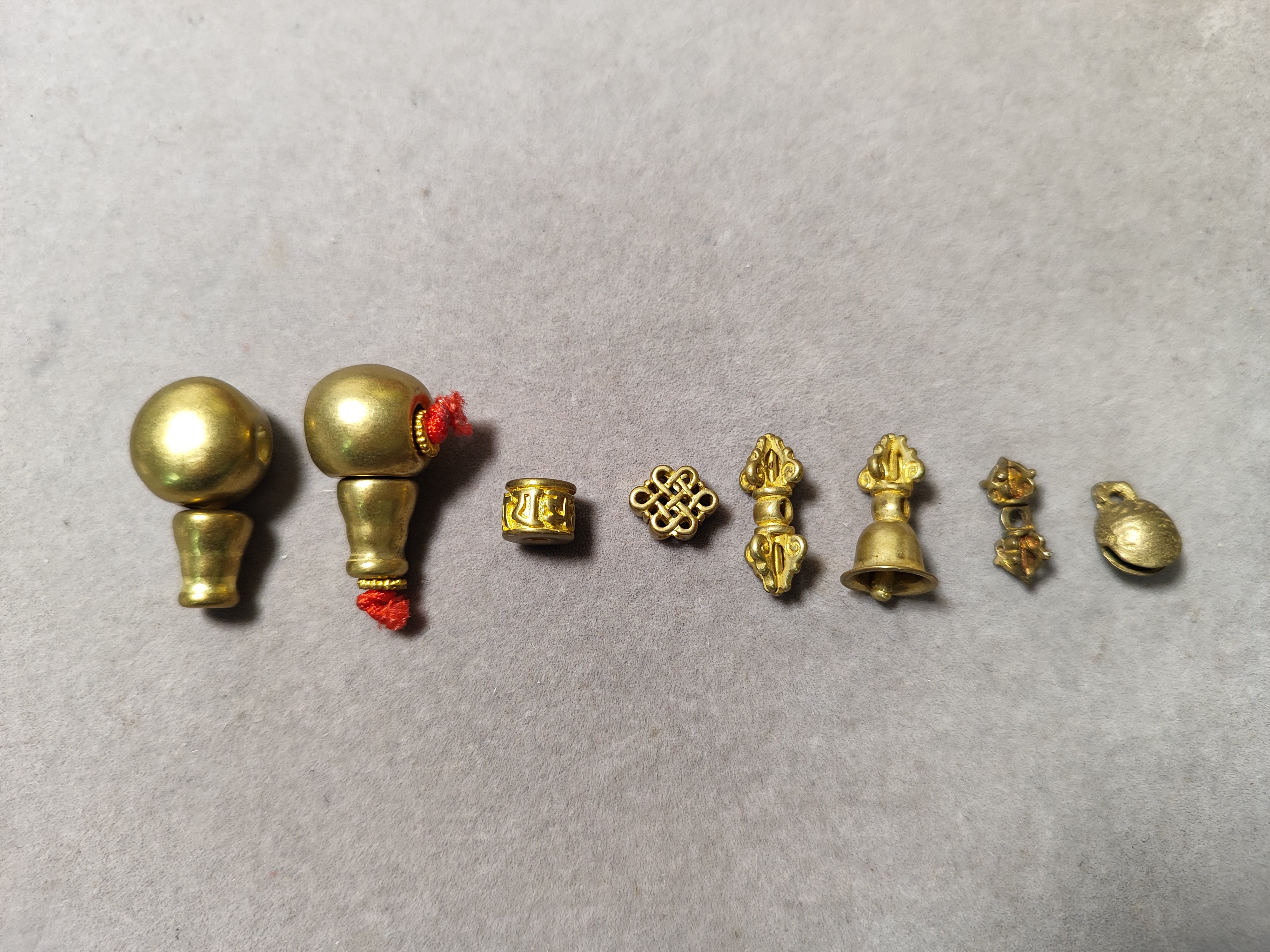 多年老库存精工配饰纯黄铜佛头三通背云隔珠六字真言铃铛金刚铃杵