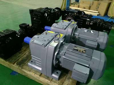 FAF57-Y1.1KW-4P-NA60M4减速机R87-Y1.5KW-1/55.34M1-1齿轮箱电机