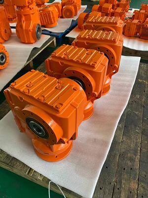 D148 D128 D108 D88 D68-Z38/28-MN71C4E 0.18KW减速电机齿轮马达