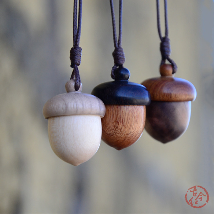 纯实木橡果吊坠松果可拧开滴散香