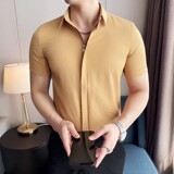 咖啡色