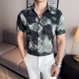 绿色