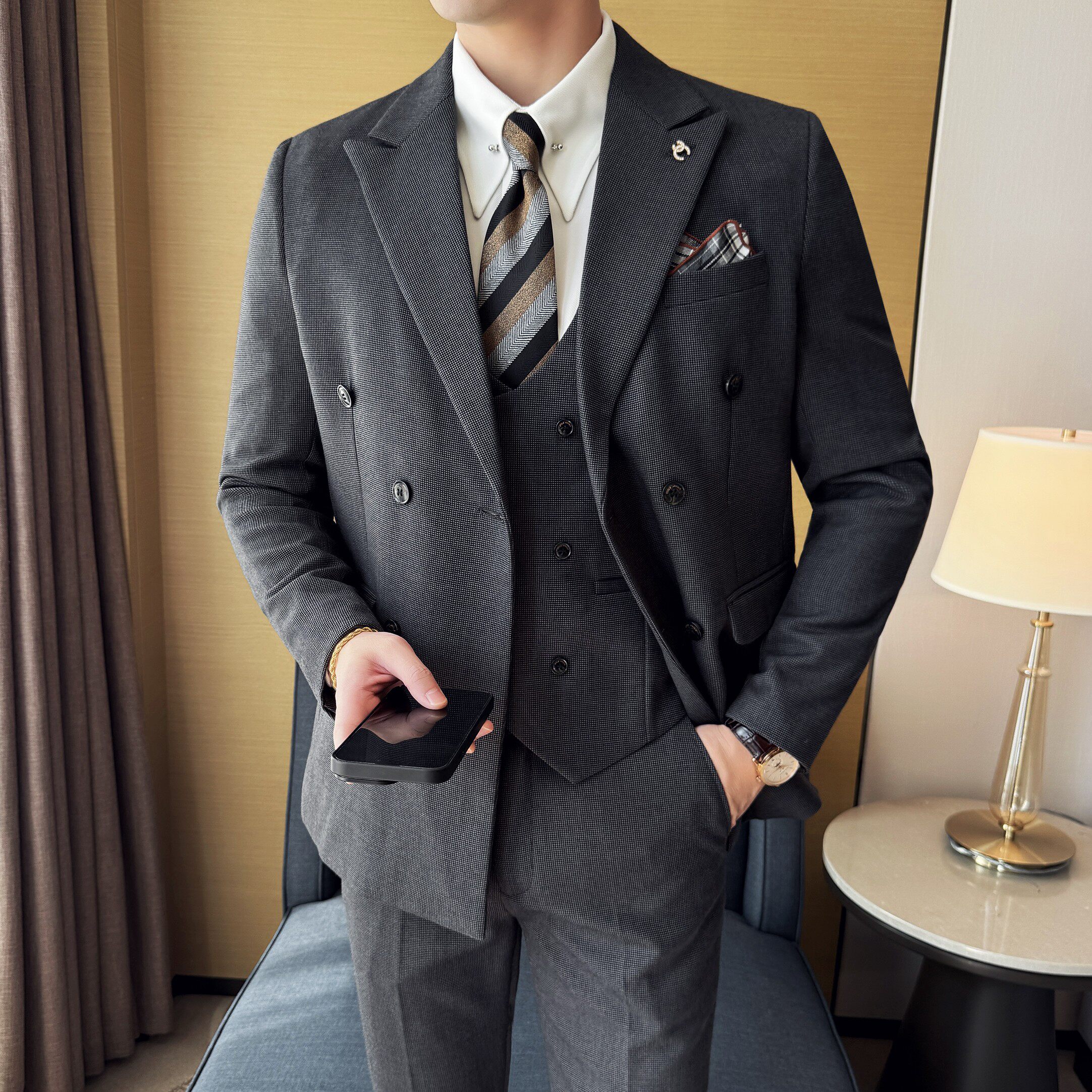 男士商务休闲西装华夫格韩版修身双排扣西服三件套2522-P285图片