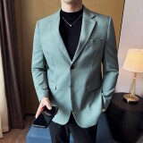 绿色