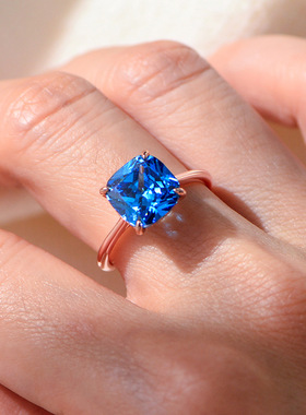 蓝色枕形锆石纯银镀玫瑰金戒指