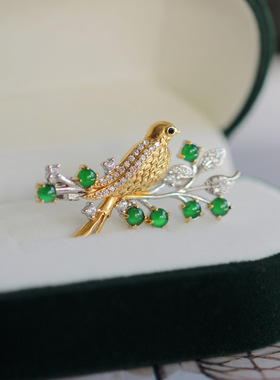 阳绿翡翠喜鹊胸针吊坠