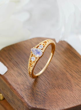 日系复古S925银水滴拉长石戒指