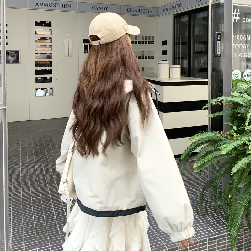 现货2026年秋装新款撞色帽沿刺绣外套XW730P165K248,女装短外套,浙宝171