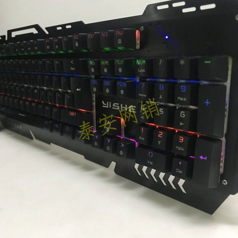 翼蛇 破晓战神3 104键台式电脑机械键盘背光电竟青轴悬浮键帽有线
