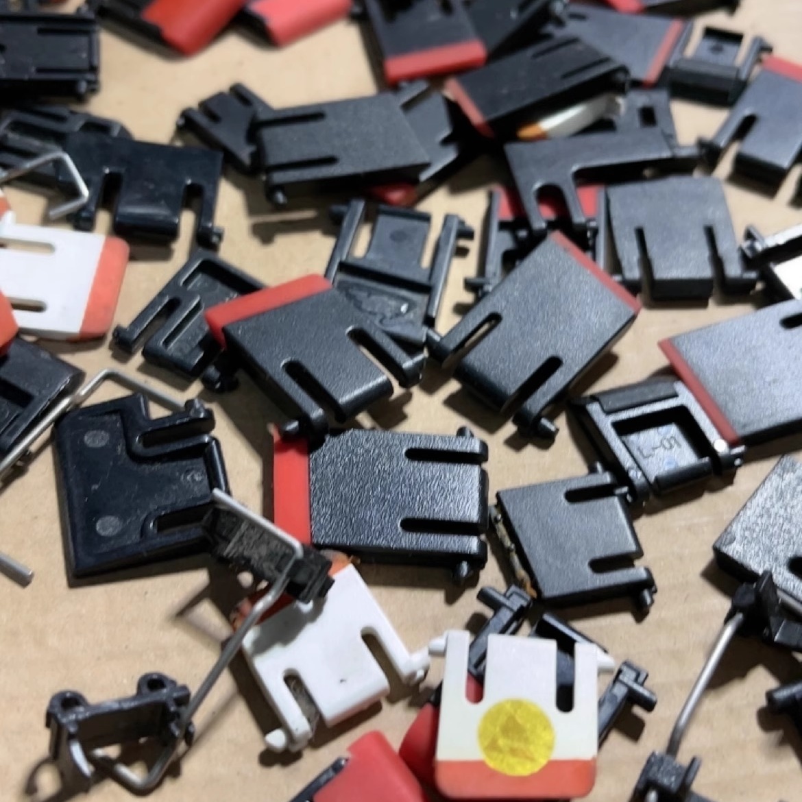 联想 dell ibm hp品牌键盘支架支脚架后支撑防滑脚垫鼠标后盖配件