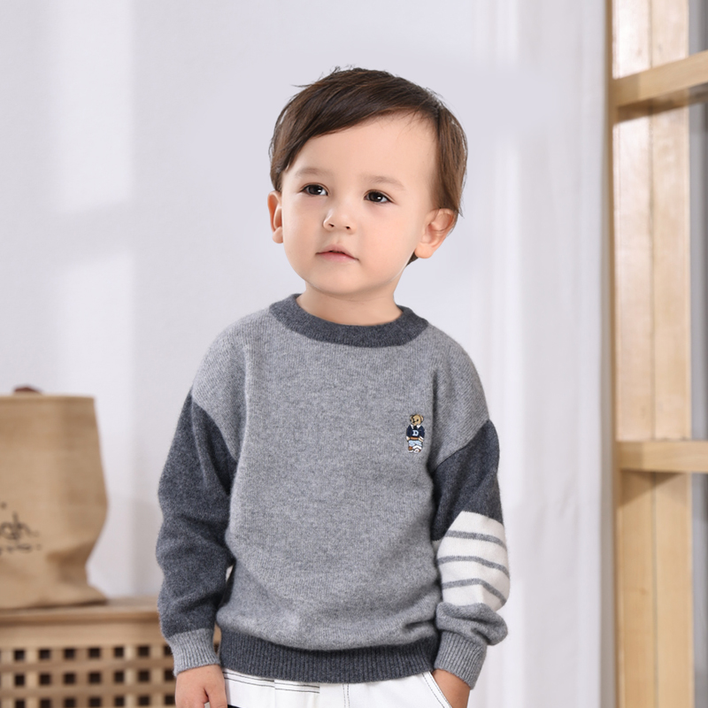 纯羊绒精致刺绣男童毛衣舒适保暖