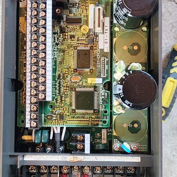 咨询富士变频器FRN1.5G11S-4CX，5600G11系列，议价