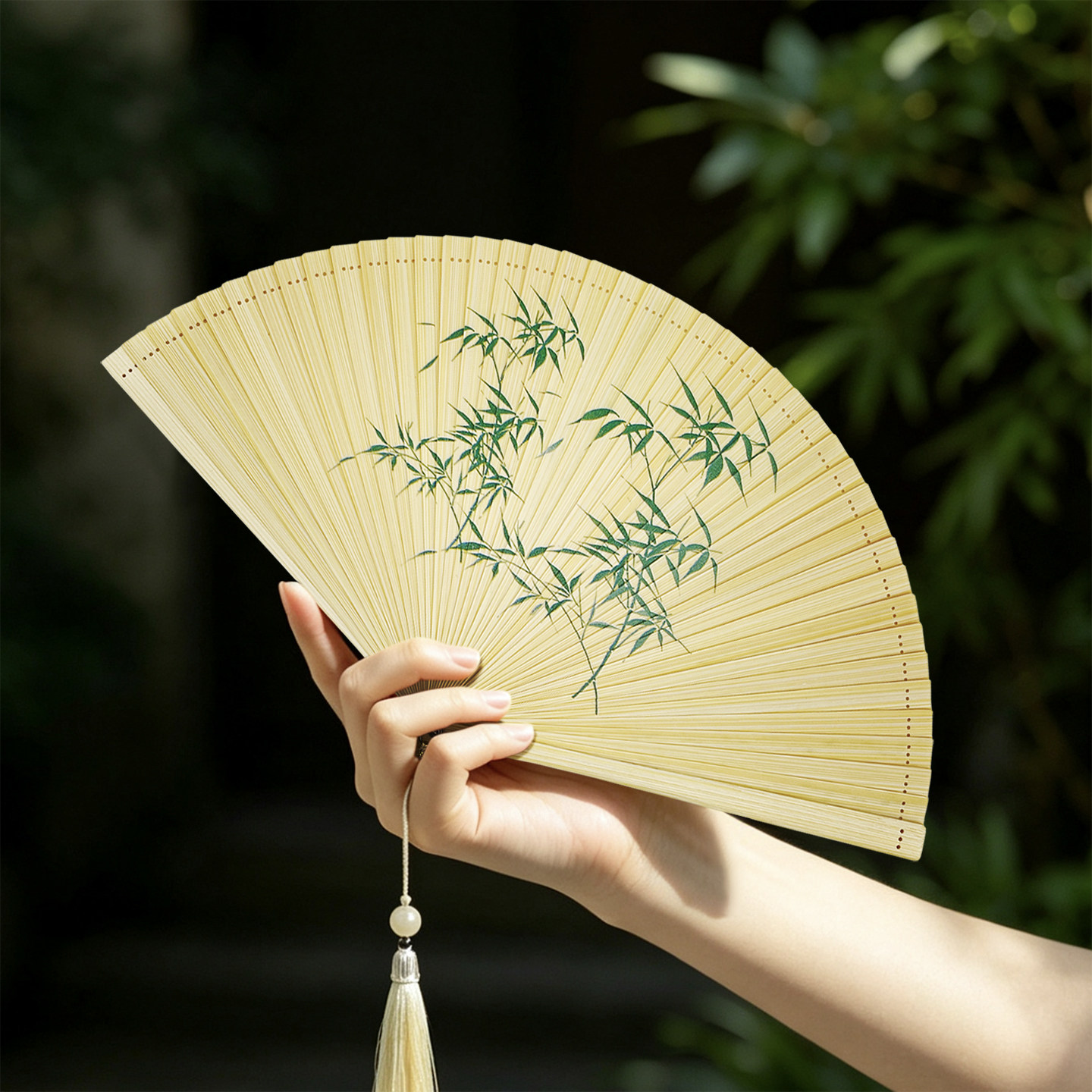 新款全竹扇子小巧便携折叠扇图片