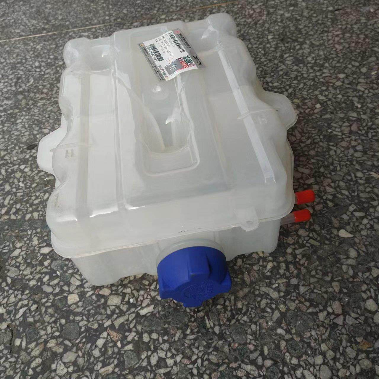 适用东风畅行D3V膨胀水箱东风畅行D3L拓行D3防冻水壶驾驶室副水箱
